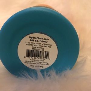 Hydro Flask Other - 32oz Shave Ice Hydro Flask - Limited Edition Hydro Flask Other - 32oz Shave Ice Hydro Flask - Limited Edition